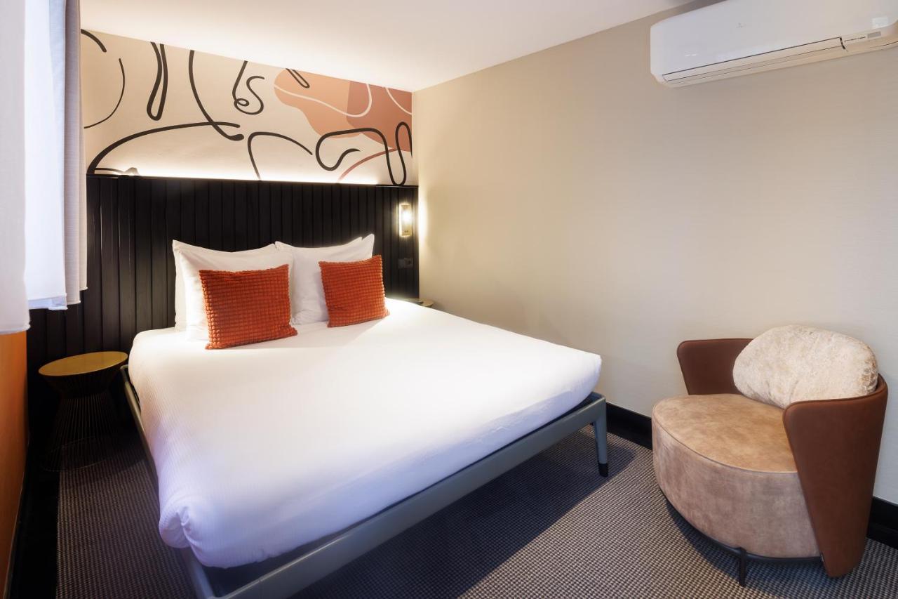 Hotel Huygens Place 4*