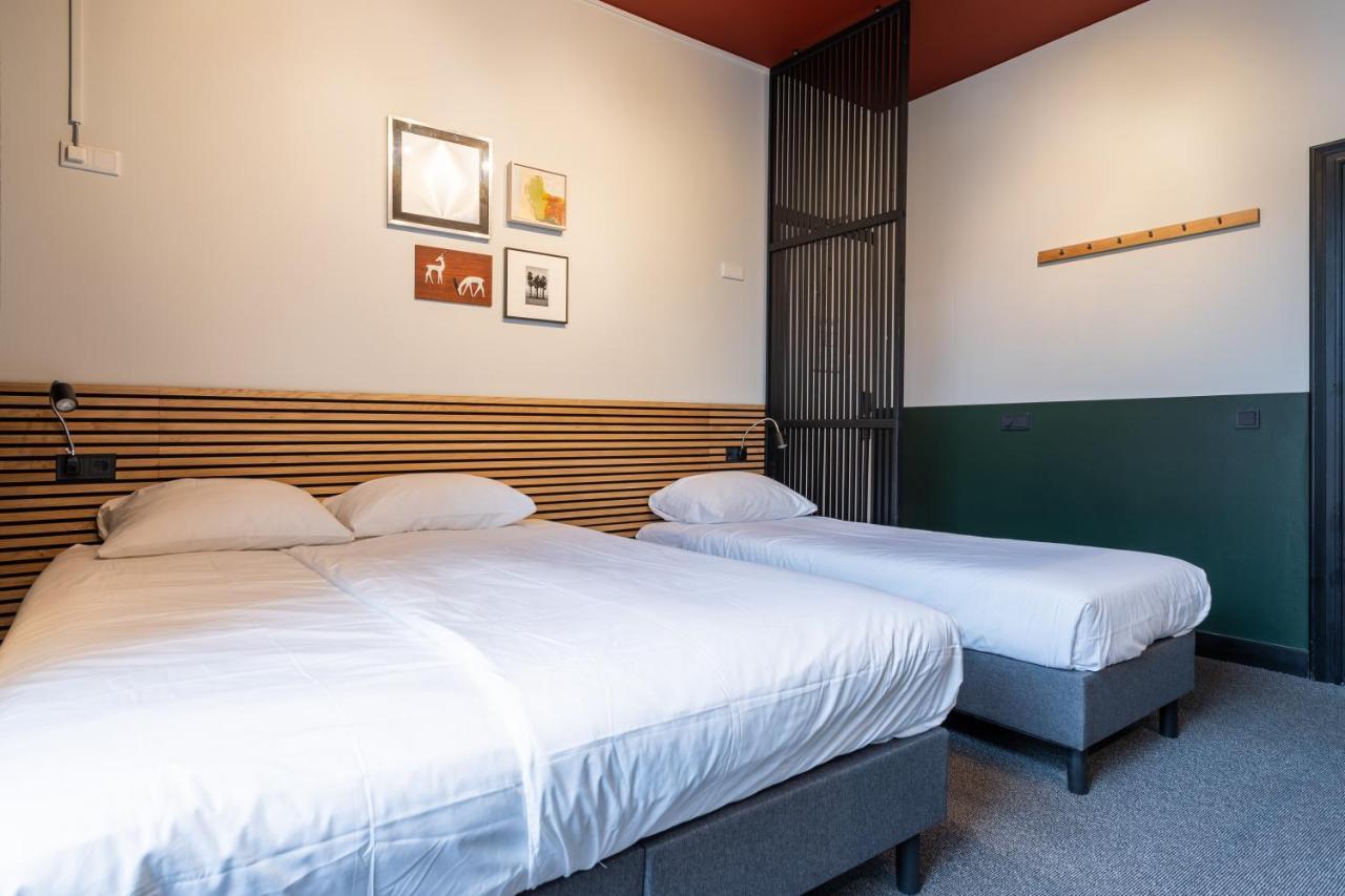 Weber Hotel 117