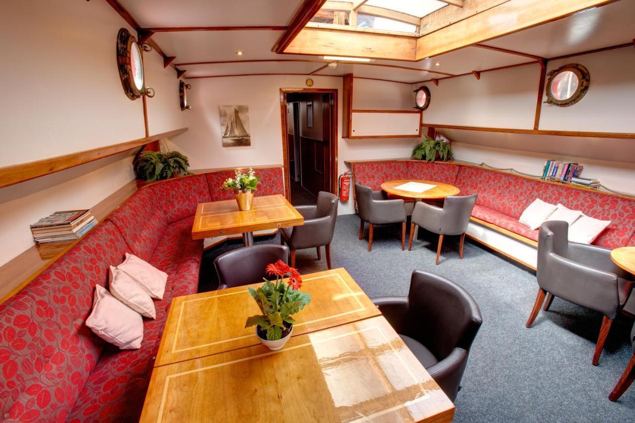 Panta Rhei Boatique Hostel *