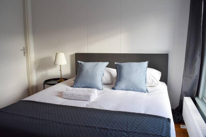 Homestay Private 4p Top Floor -