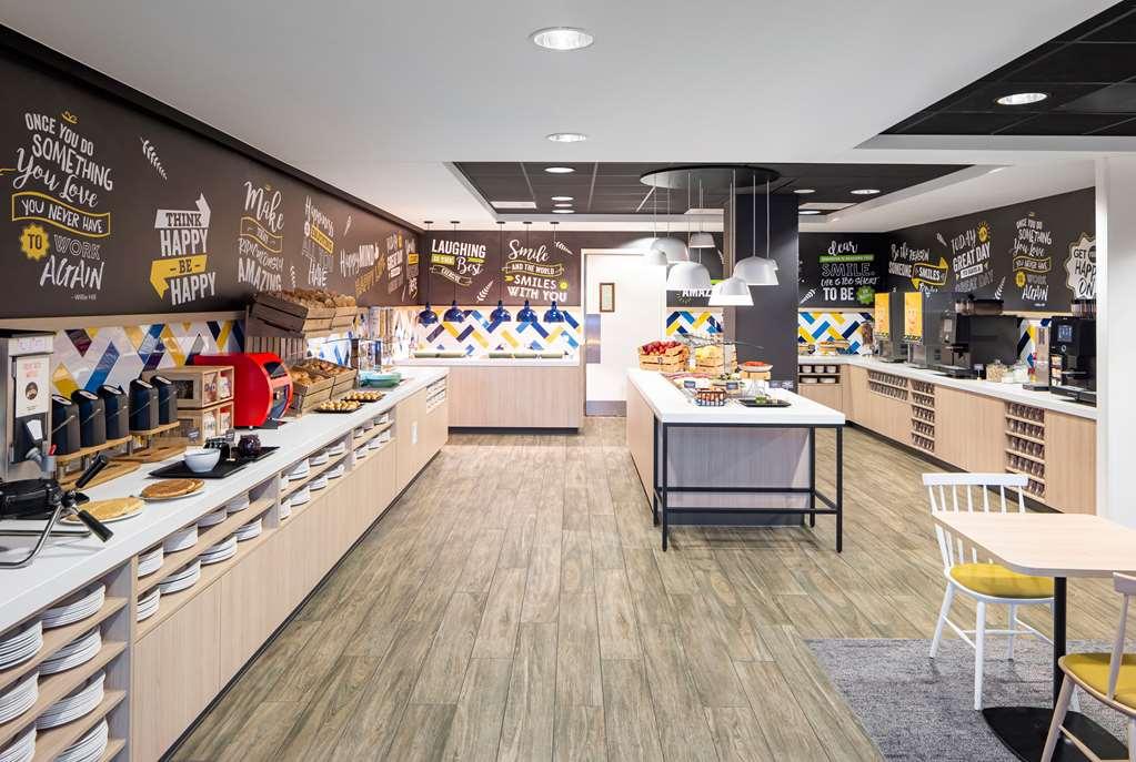 Hampton By Hilton Arena Boulevard Hotel