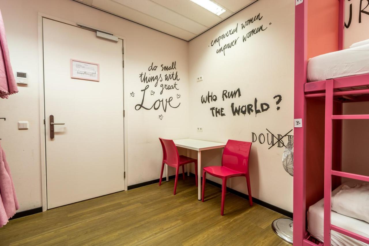 Hostelle - Women Only Hostel