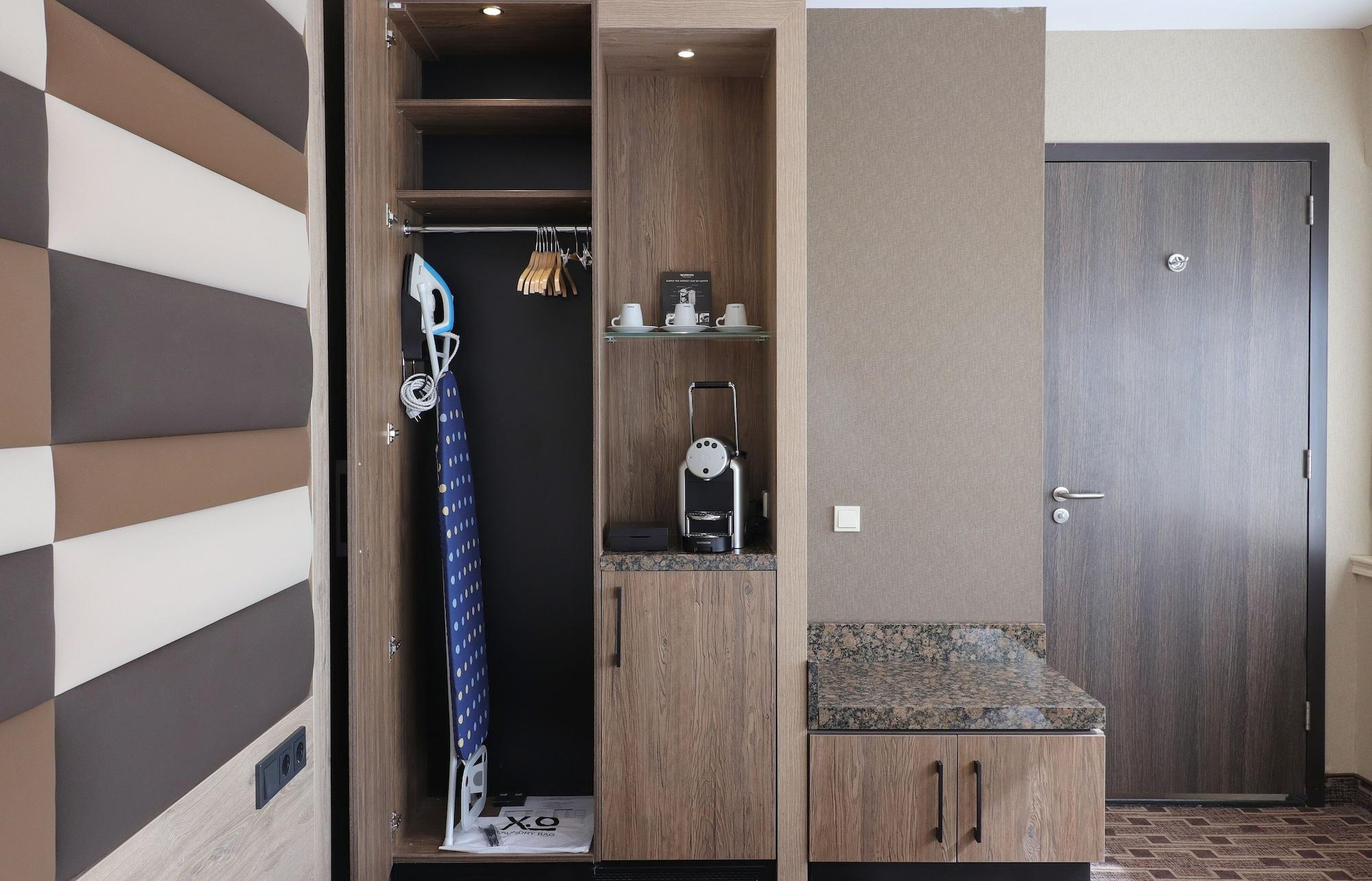 Xo Blue Tower 4* Amsterdam