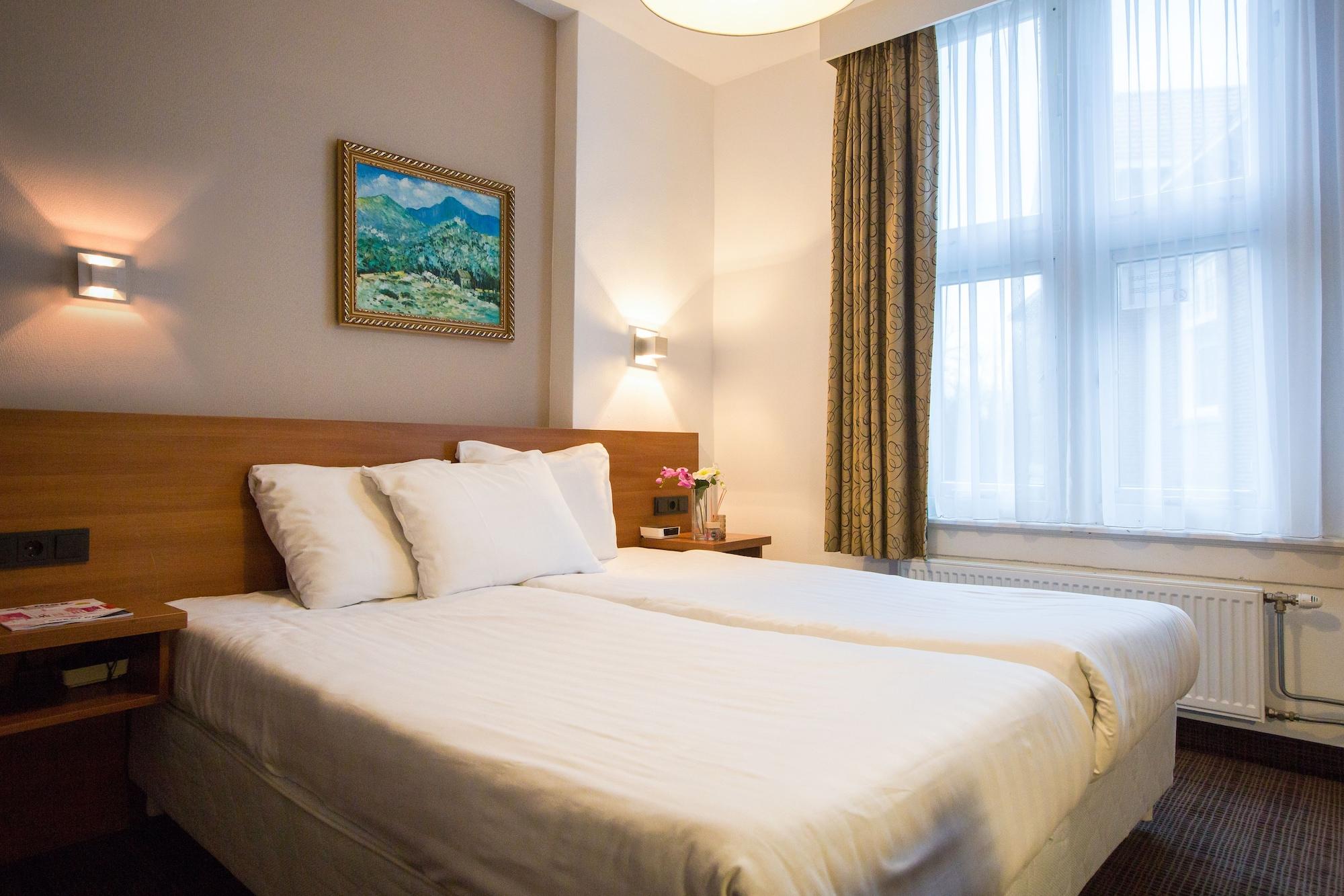 Park Hotel 3*