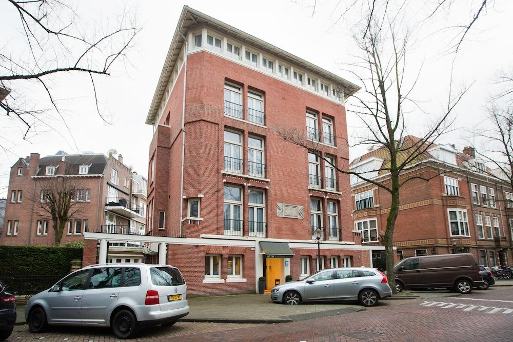 Park Hotel