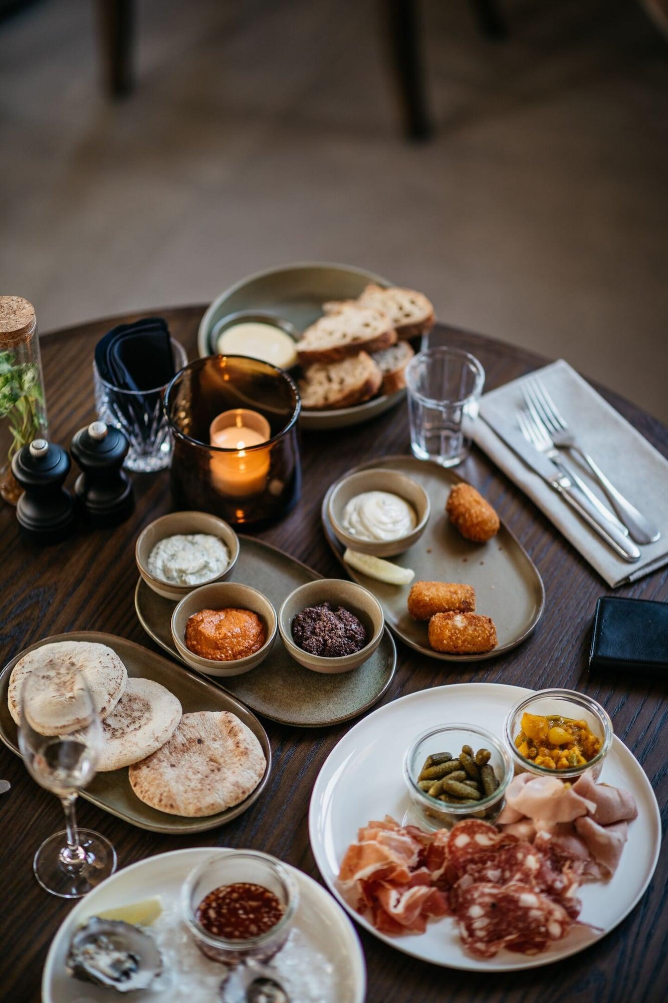 The July - Boat & Co Hotel Amsterdam