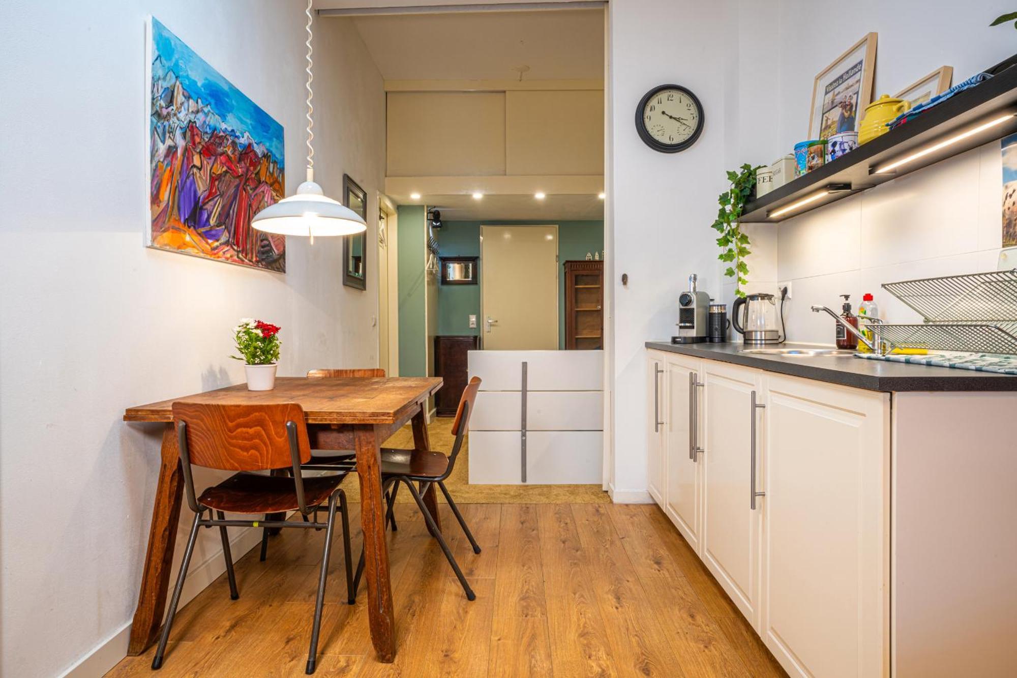 Fully Fitted - 15 Min From Station Privatunterkunft *