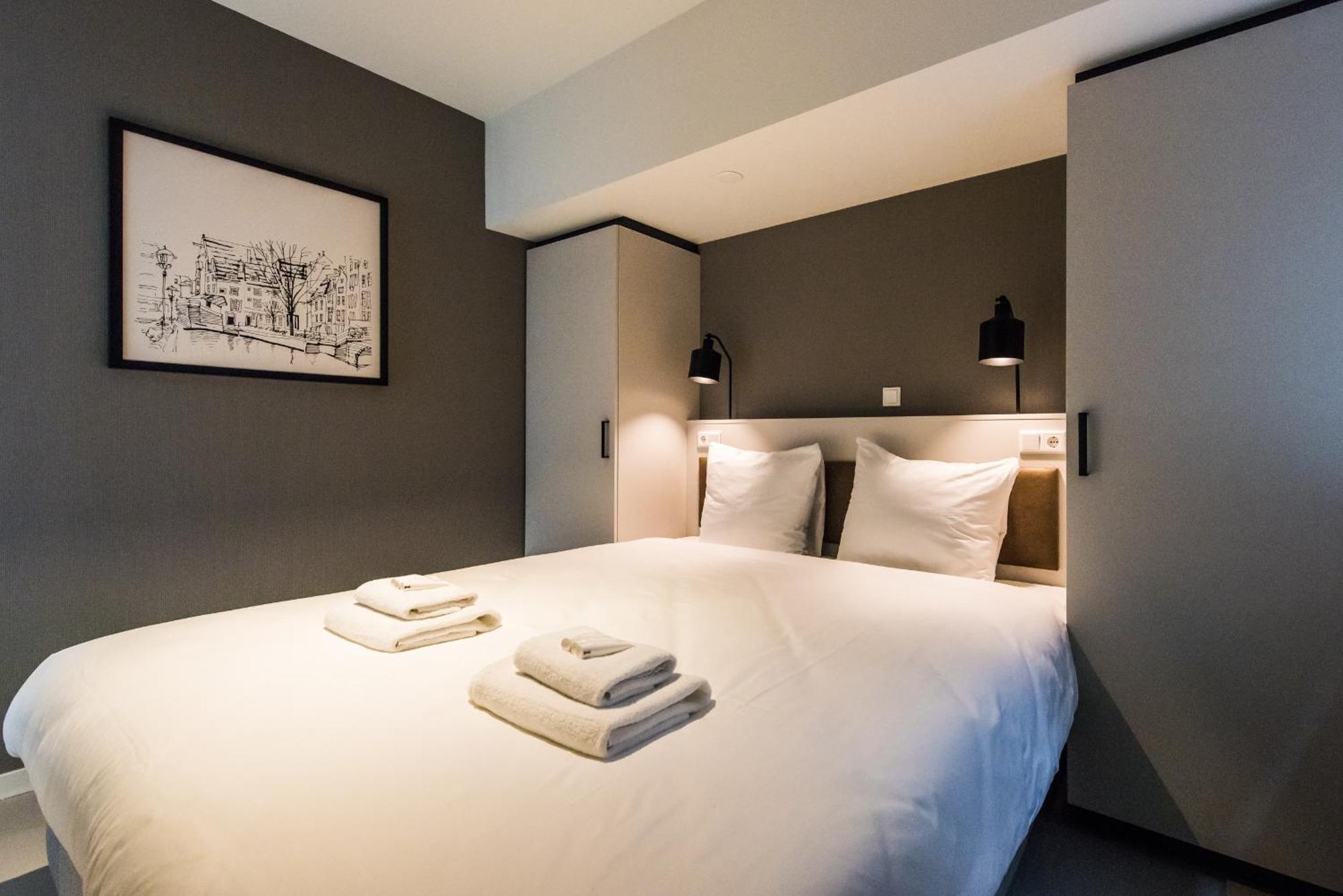 Yays East By Numa Aparthotel 4*
