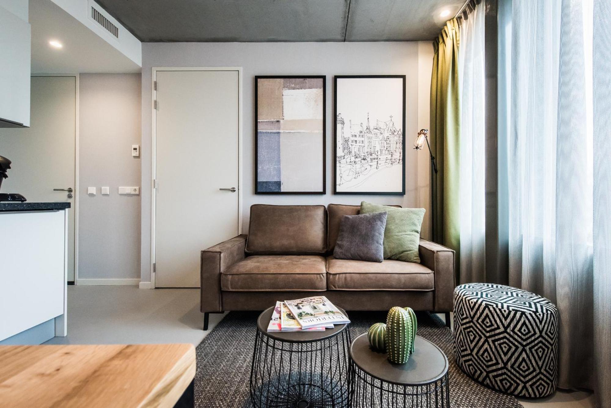 Yays East By Numa 4*