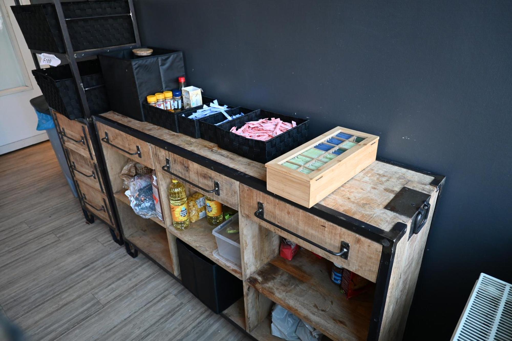 Dutchies Hostel *
