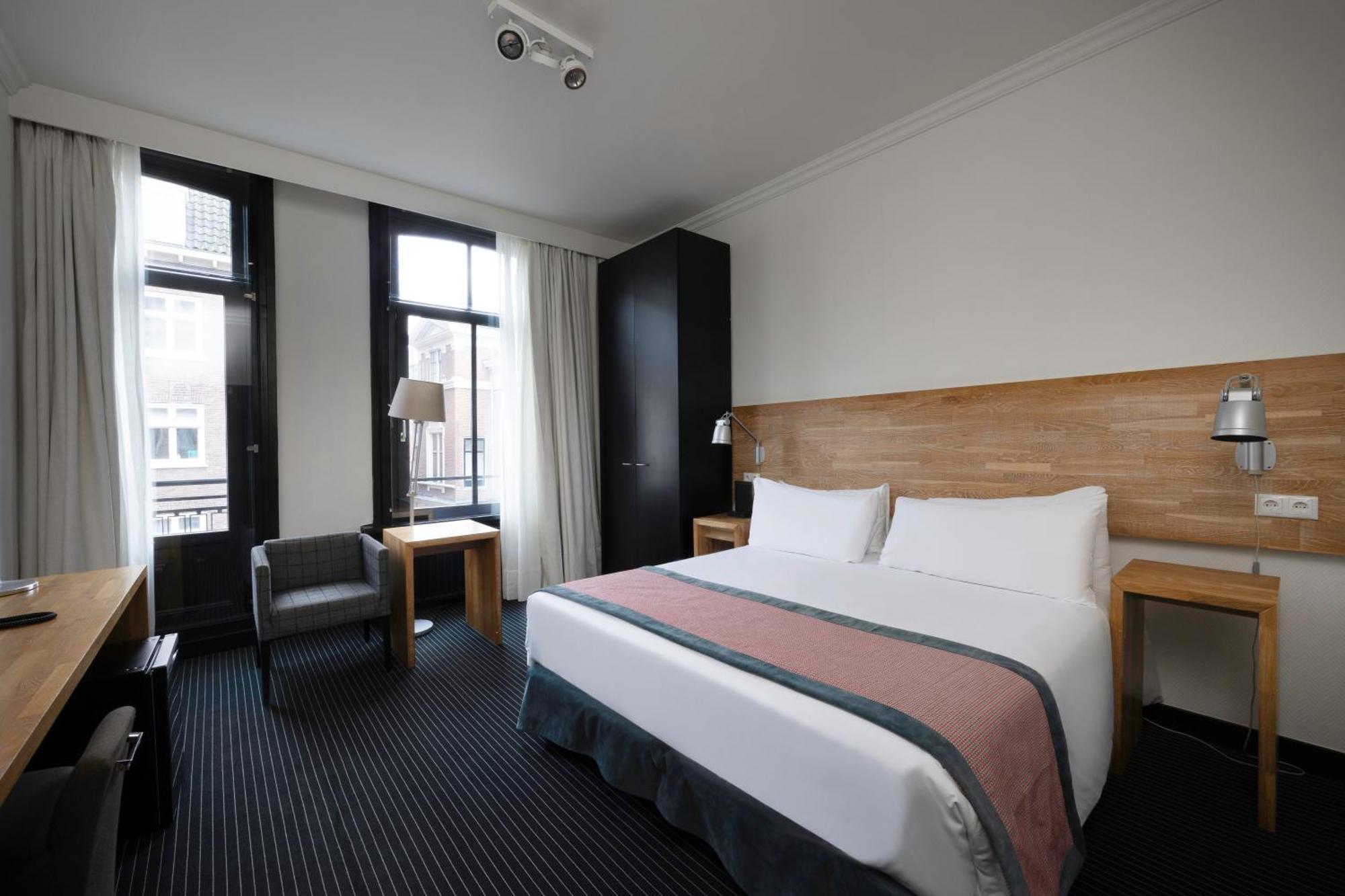 Catalonia Vondel Hotel