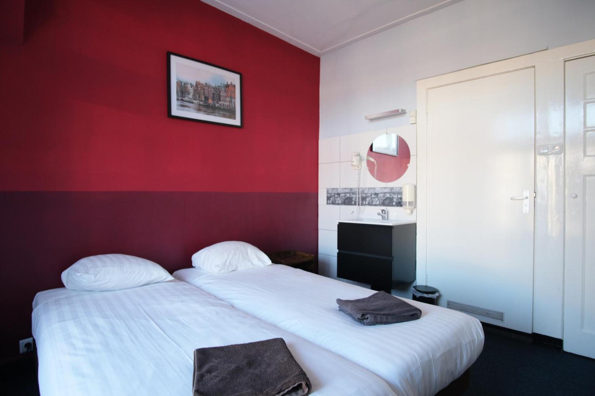 Abba Hotel *