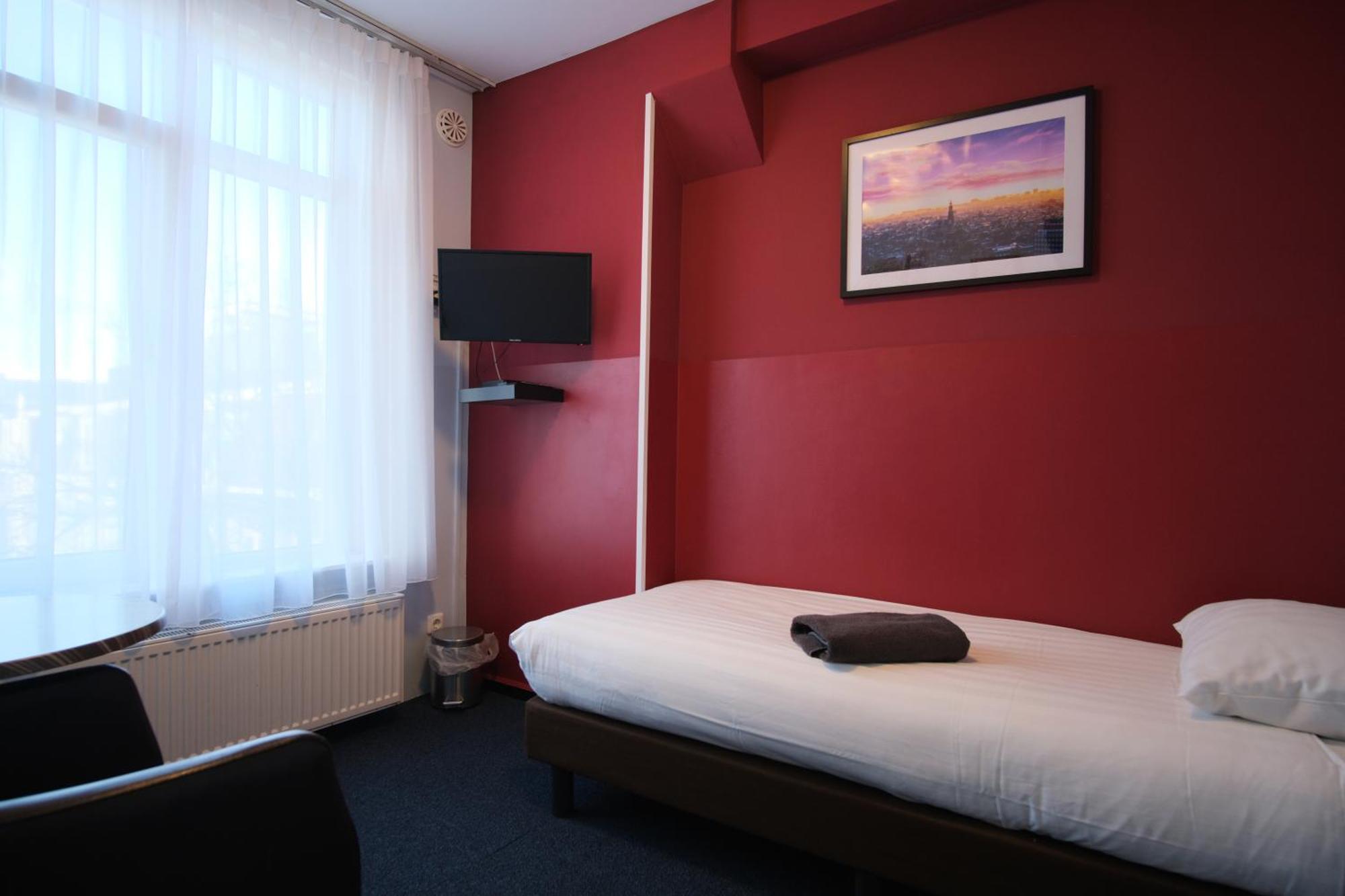 Abba Hotel *