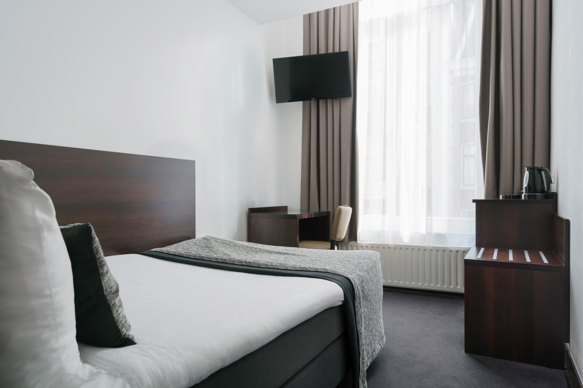 City Garden Hotel