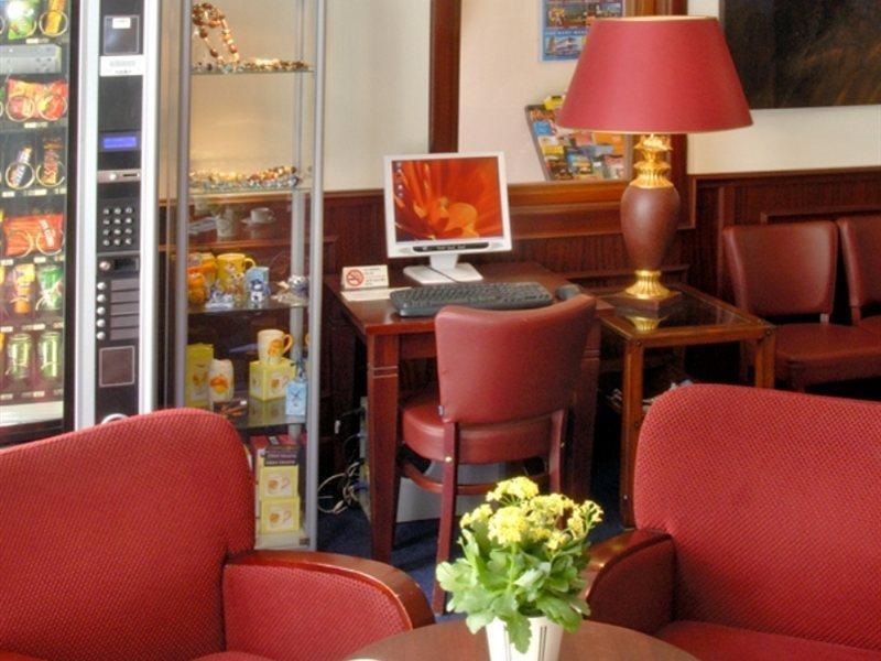 Alexander Hotel 3*