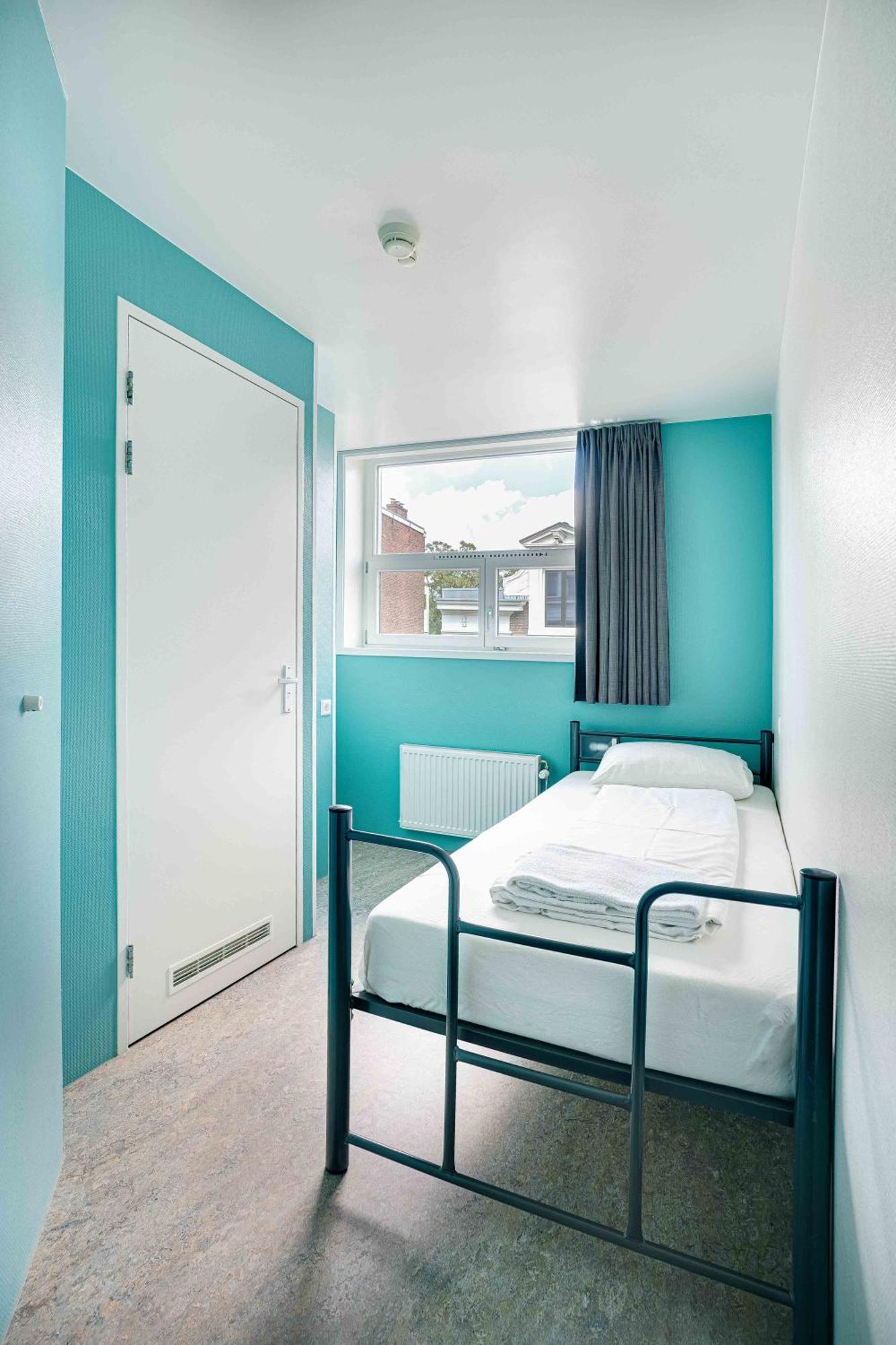 Hans Brinker Hostel
