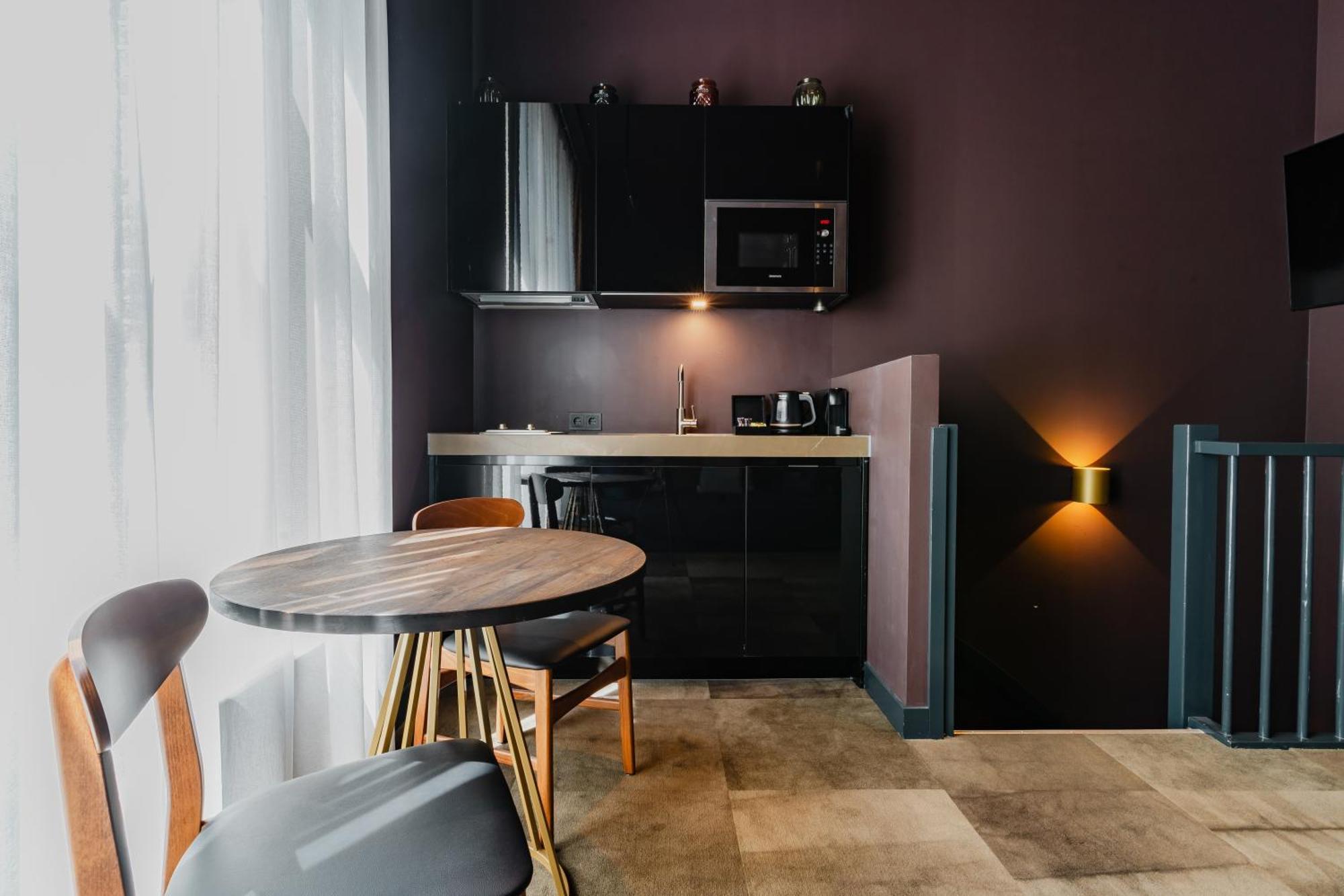 De Jonker Urban Studios&suites Hotel