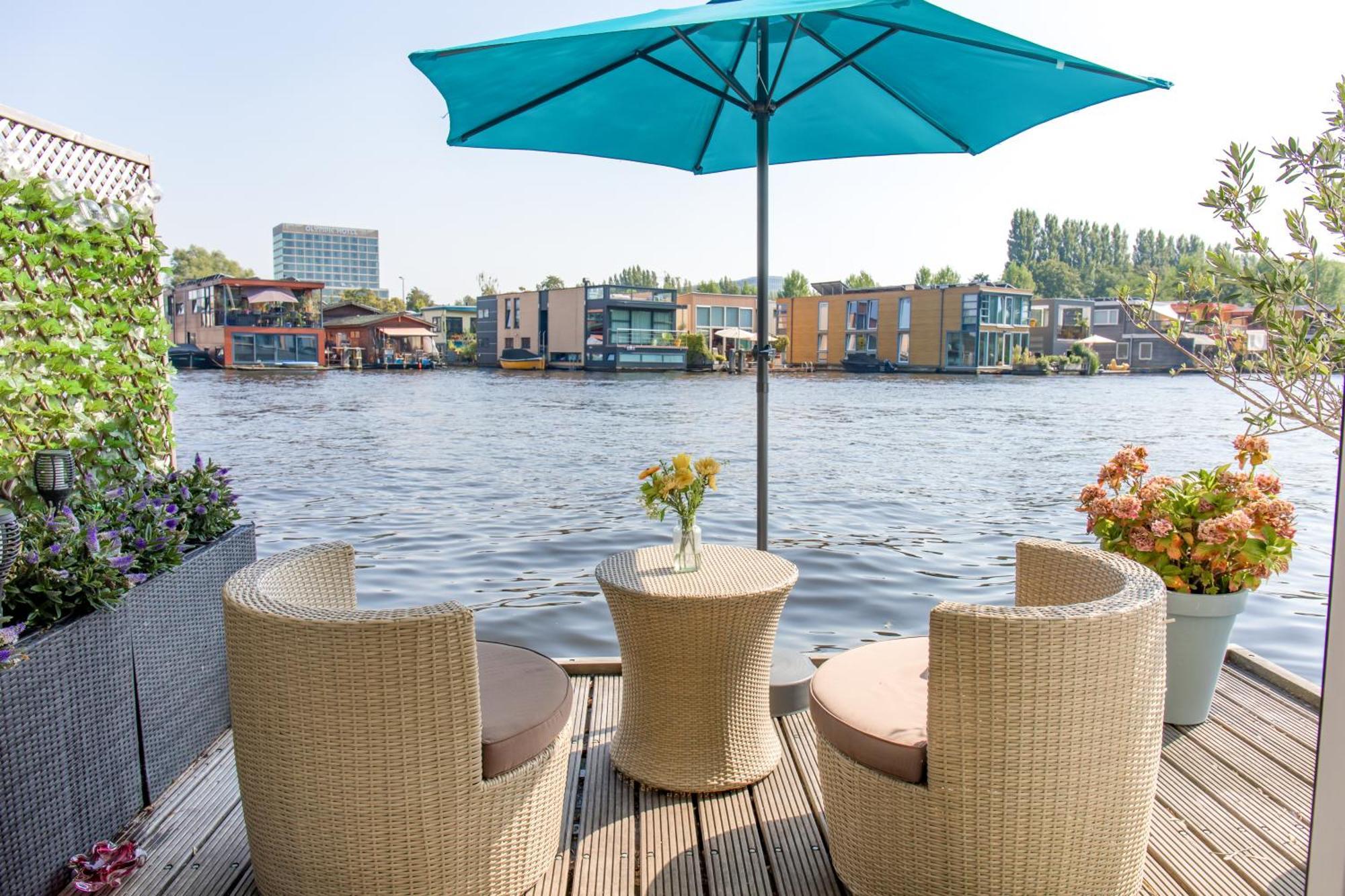 The New Boathouse *
