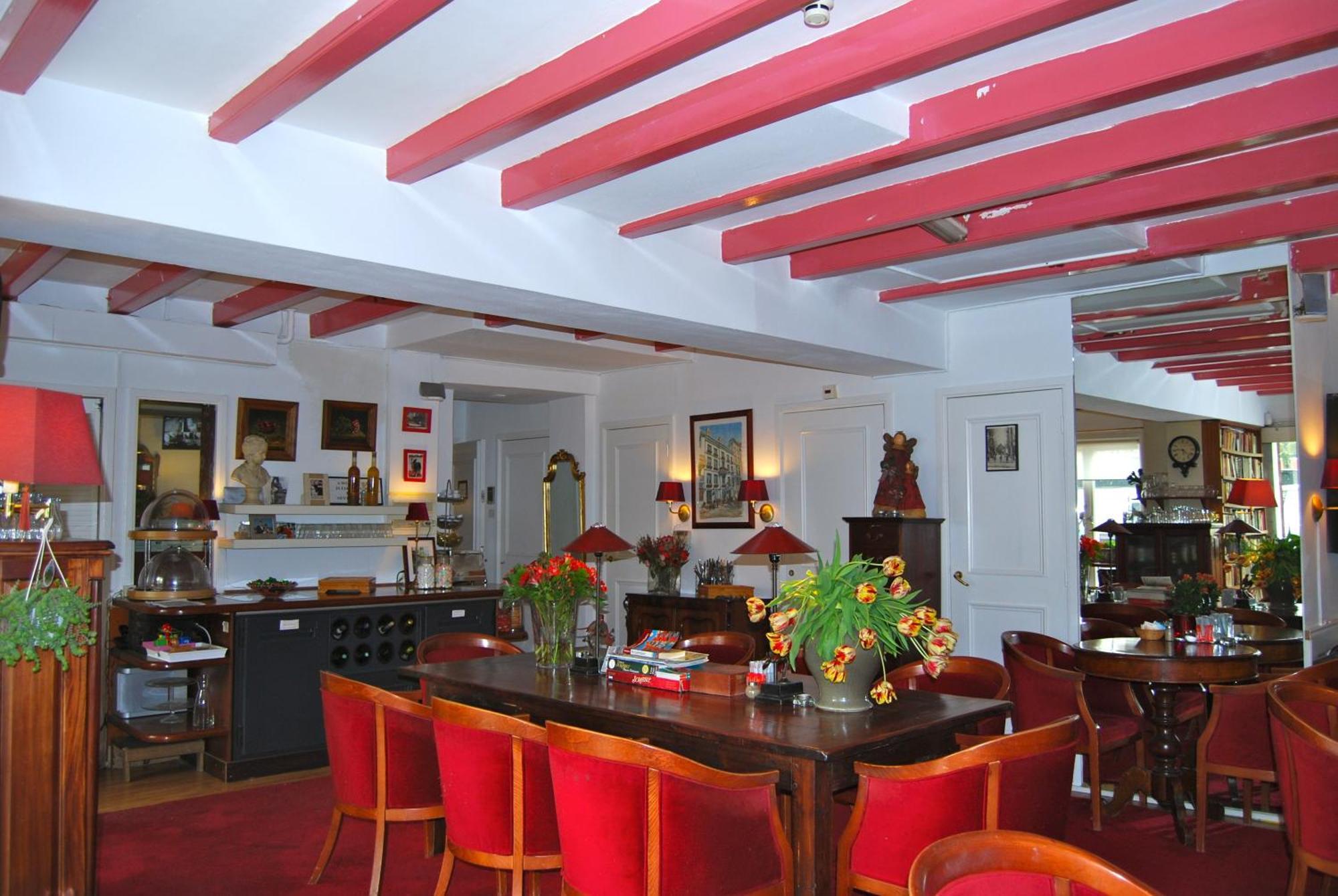 Hotel House