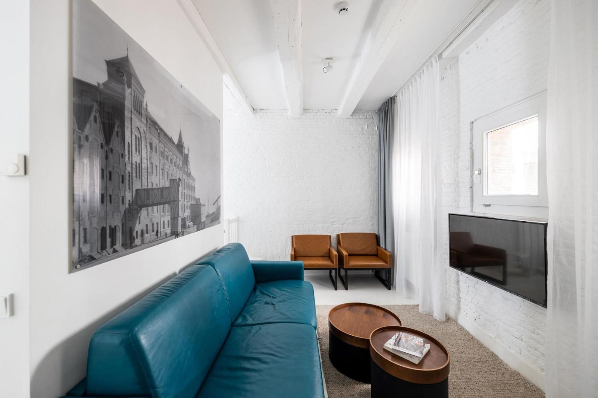 Yays Salthouse Canal By Numa Amsterdam