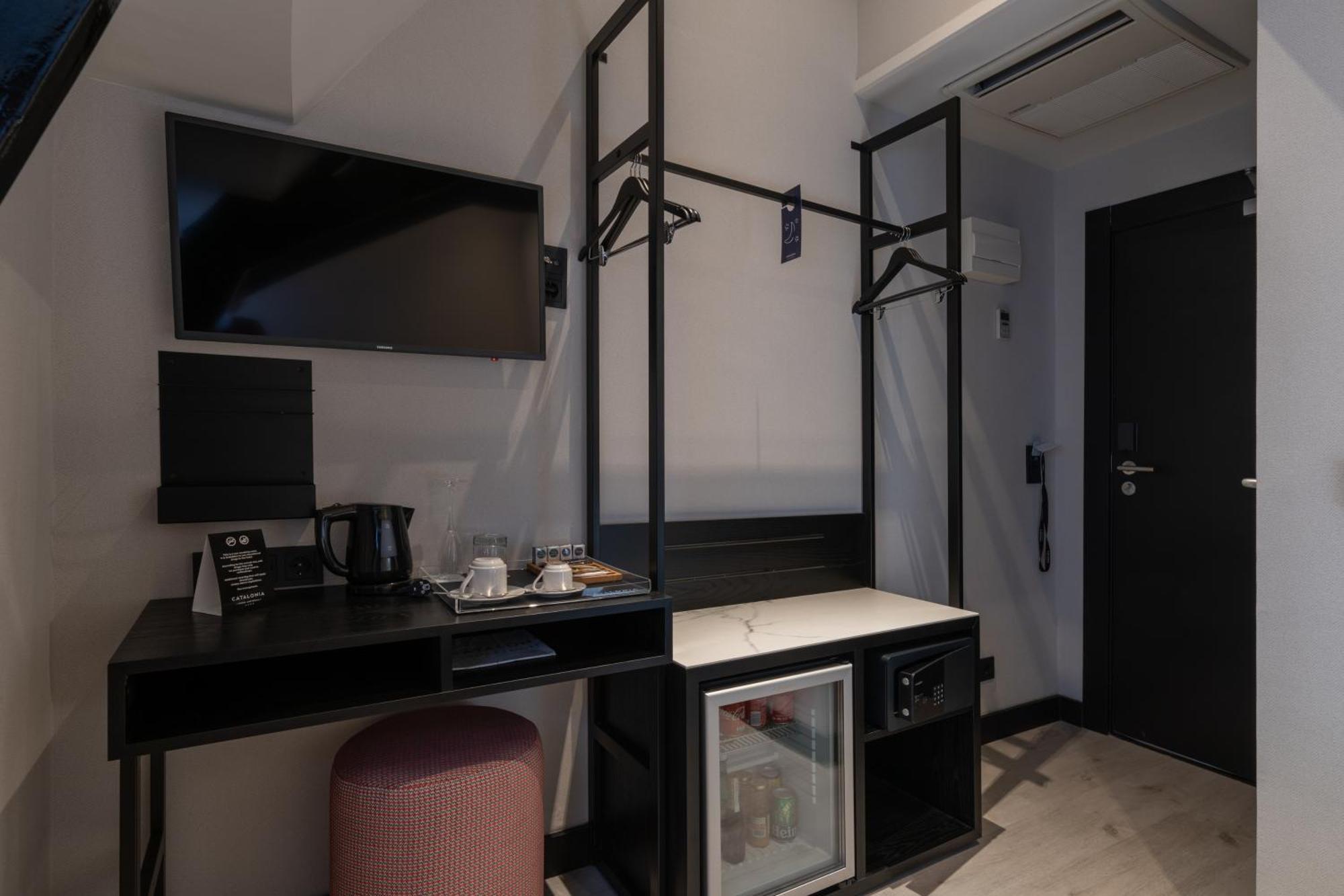 Catalonia Vondel Hotel 4*