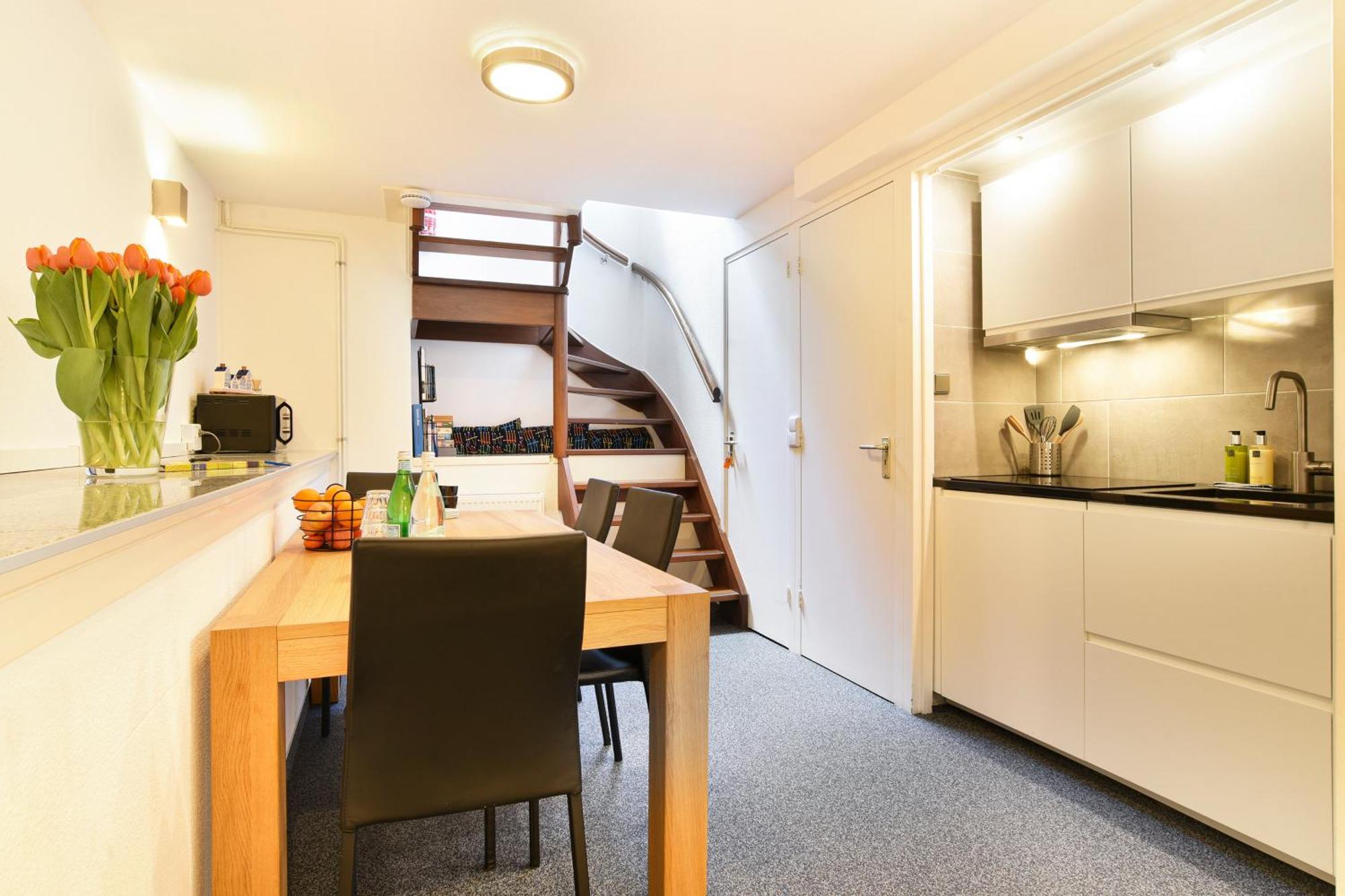Leidseplein-amsterdam Centre Bed & Breakfast 3*