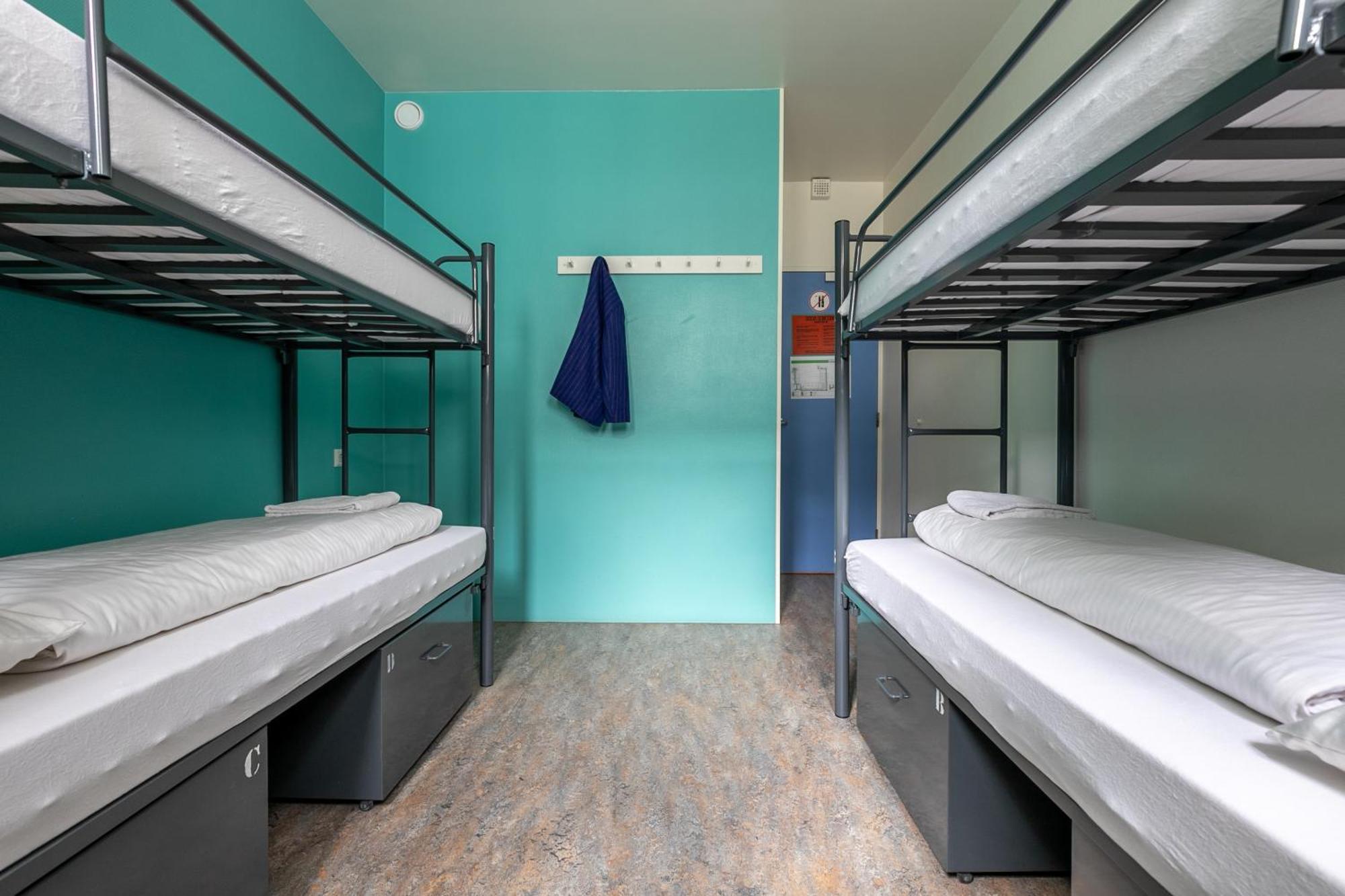 Hostel Hans Brinker *