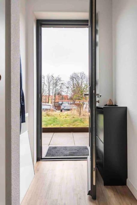 Apartment Large And Spacious 4-bedroom With Roofterras Amsterdam