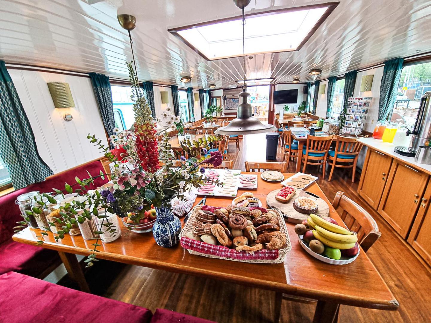 Hotel Hotelboat *