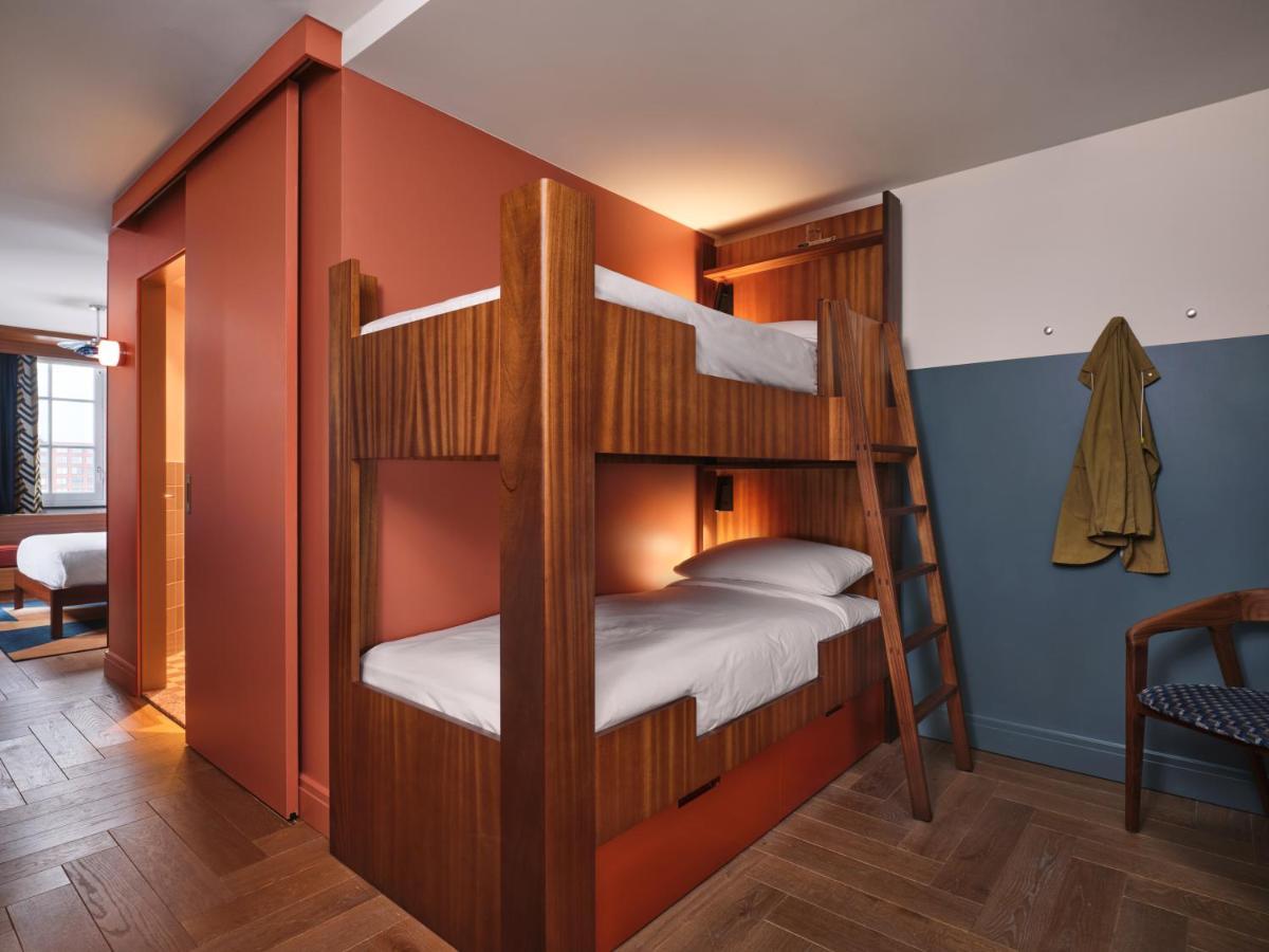 Hotel Lloyd