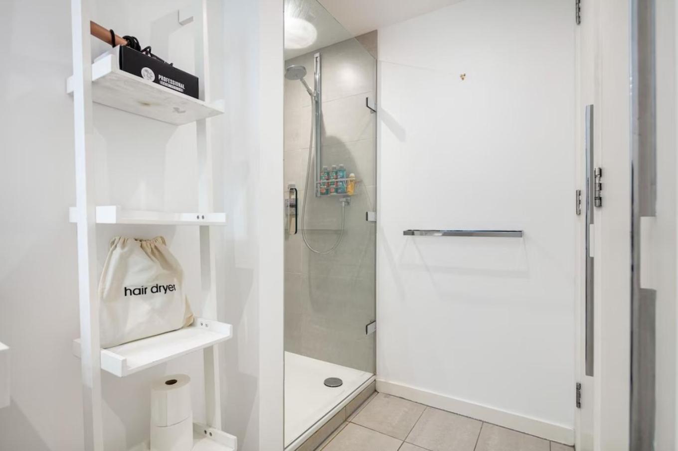 Rovse Sns Amsterdam