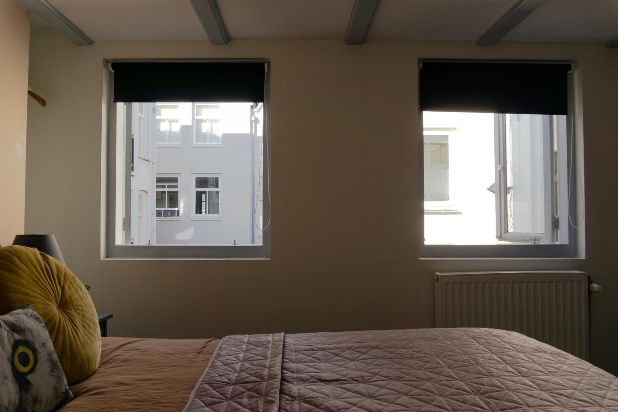 Aparthotel Dok *