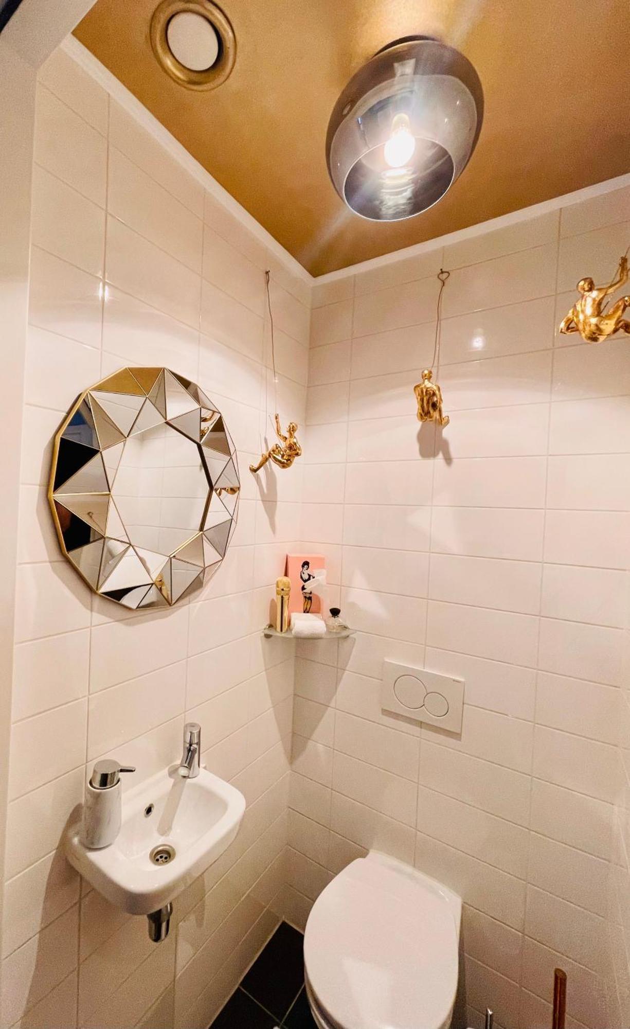 Empress House Apartment *
