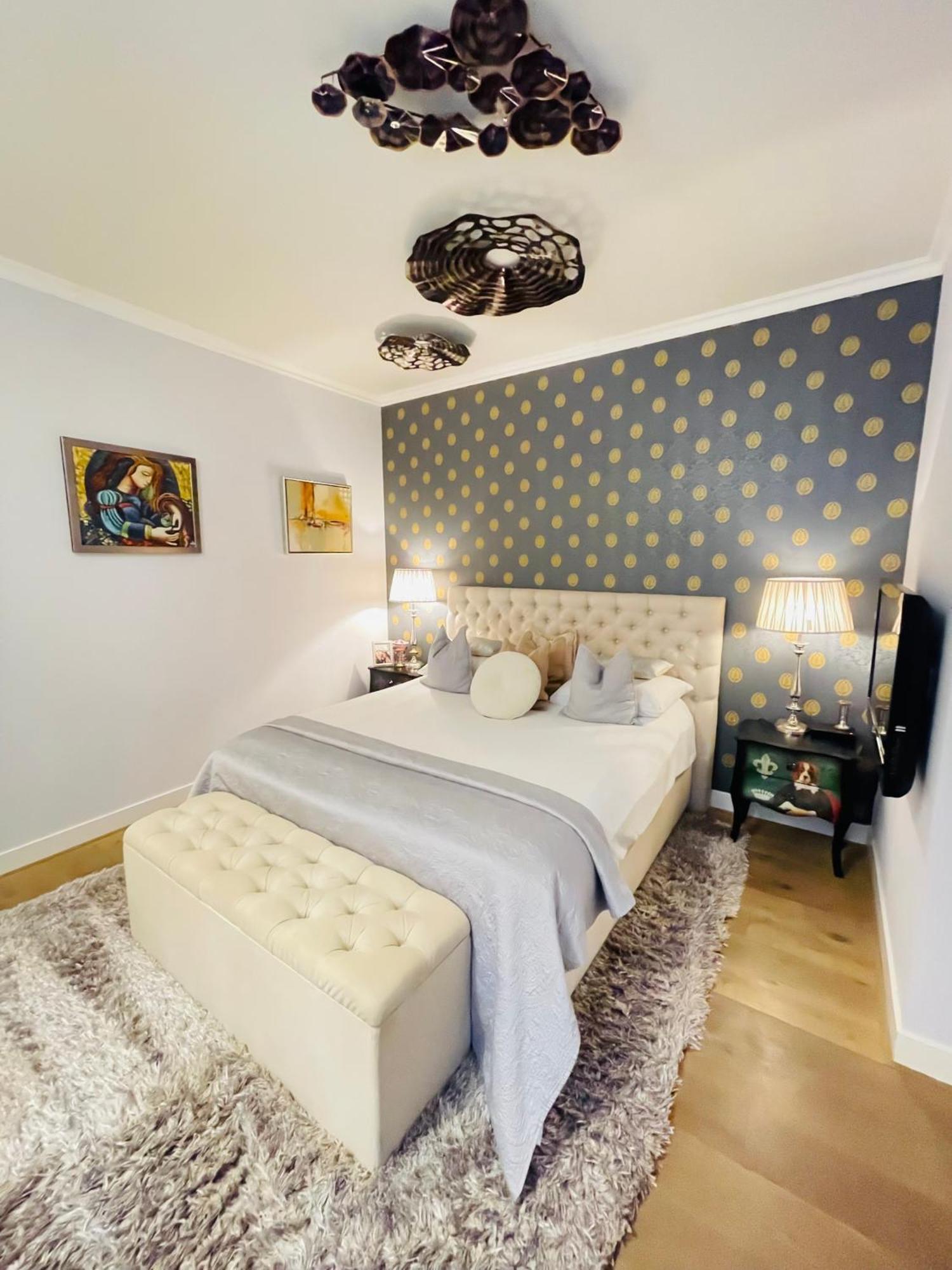 Apartment Empress House Amsterdam