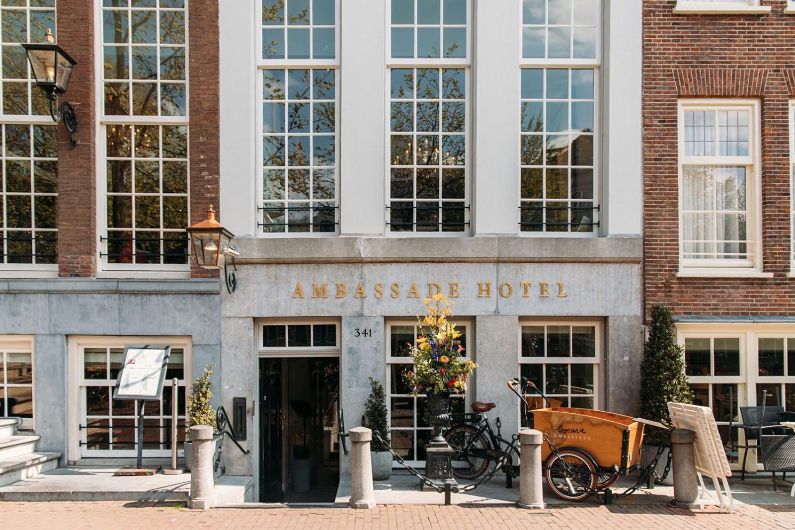 Ambassade Hotel