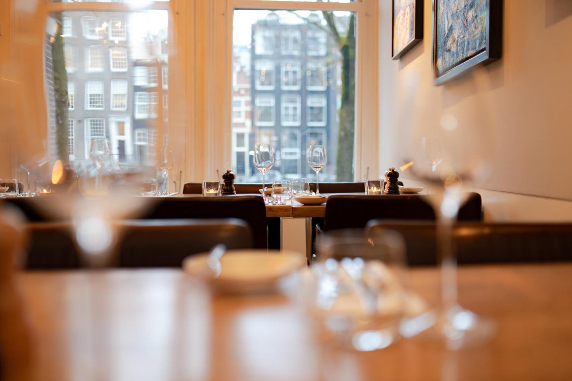 Hotel Ambassade 4*