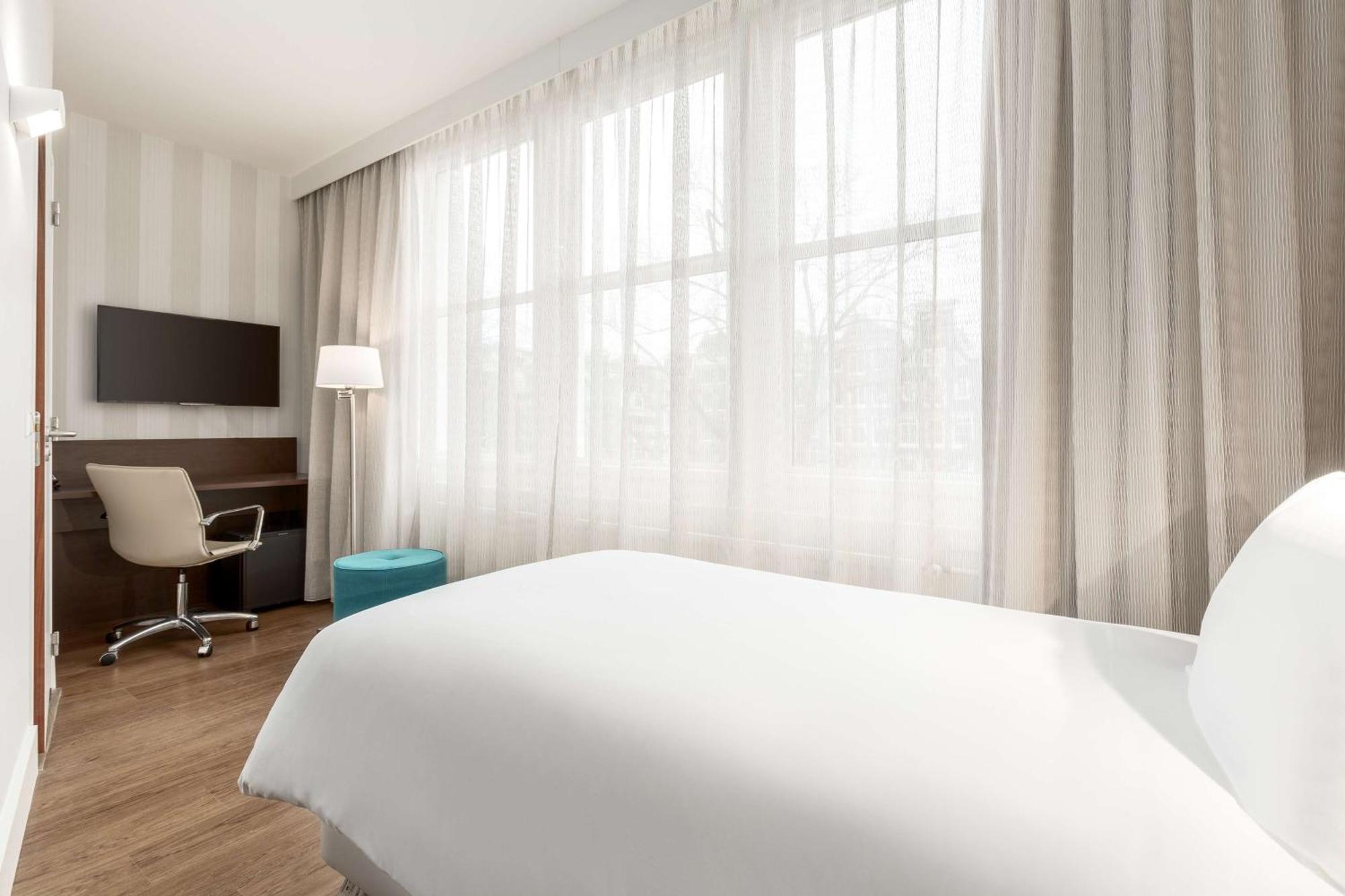 Nh Centre Hotel