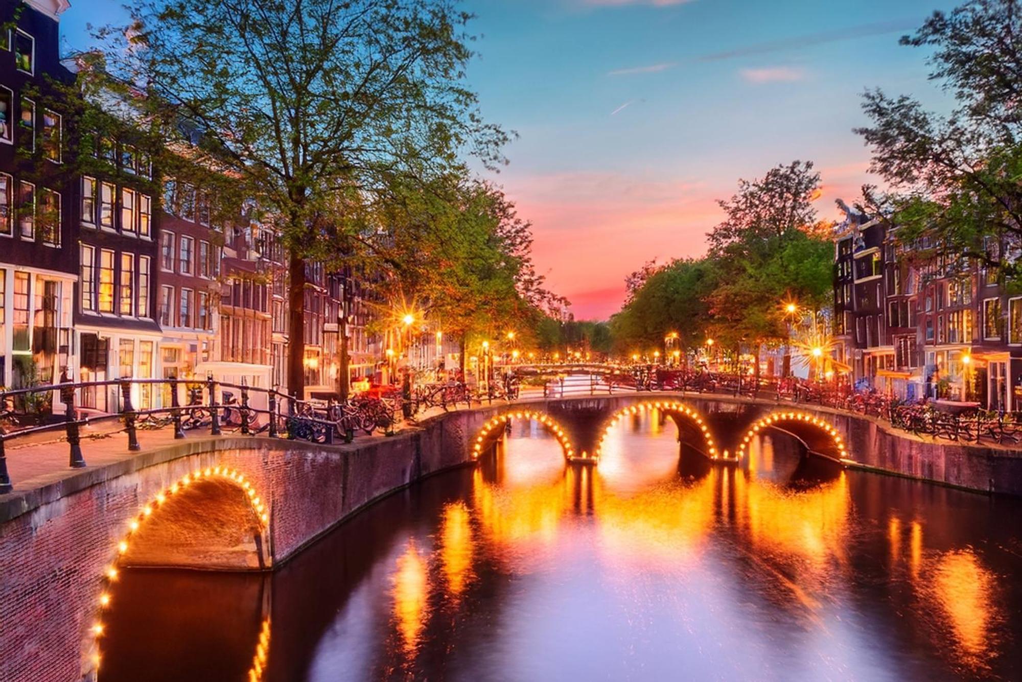 House With 2 Private Independent Studio's 120 M2 * Amsterdam