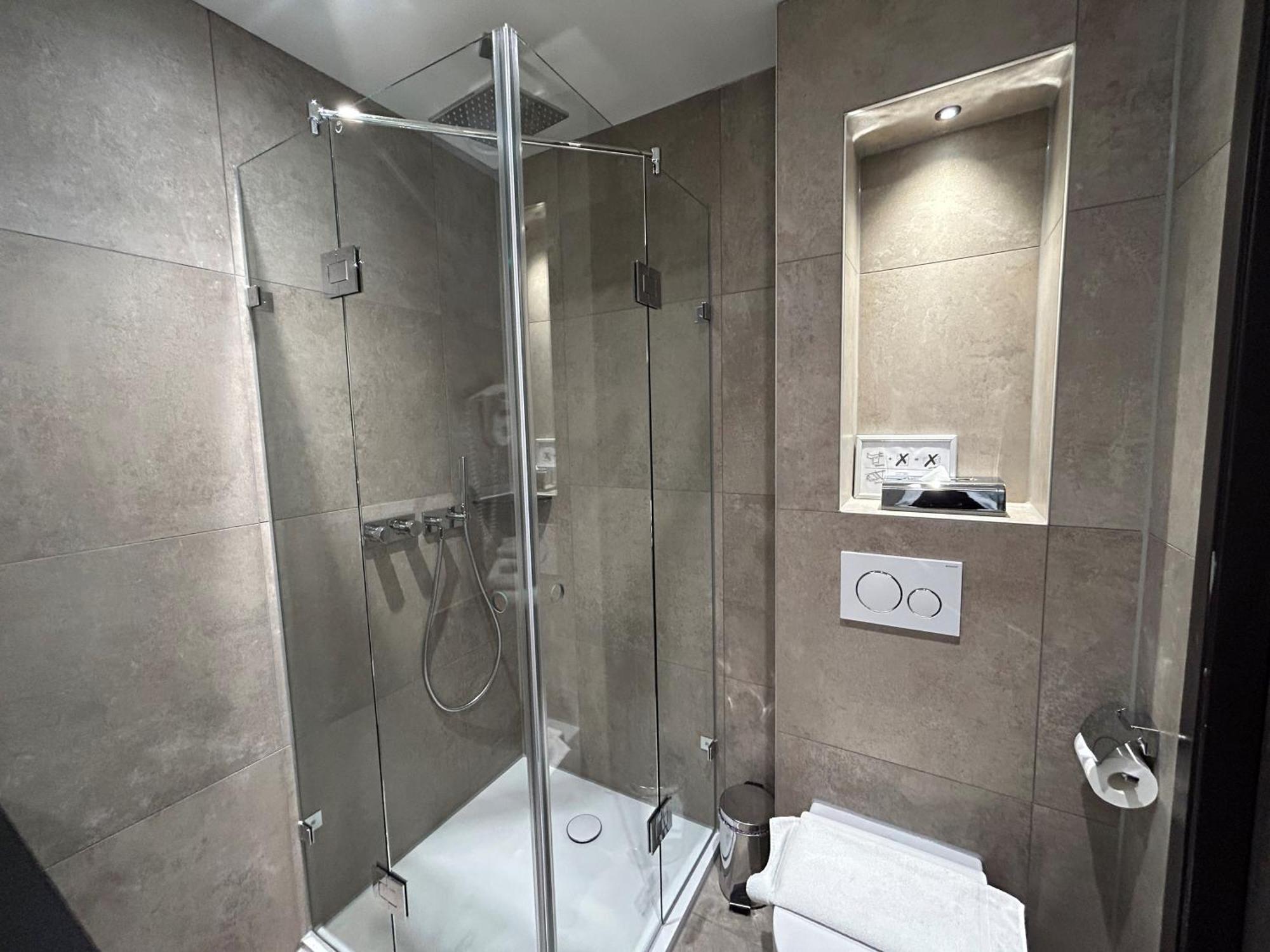Xo Blue Tower Hotel Amsterdam
