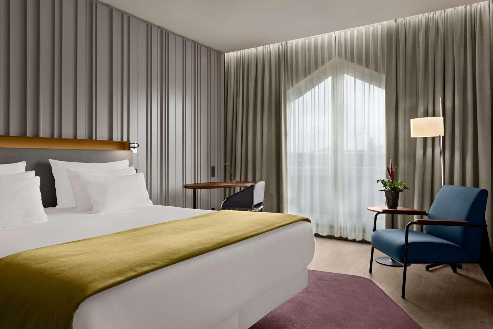 Hotel Nh Collection Flower Market 4*