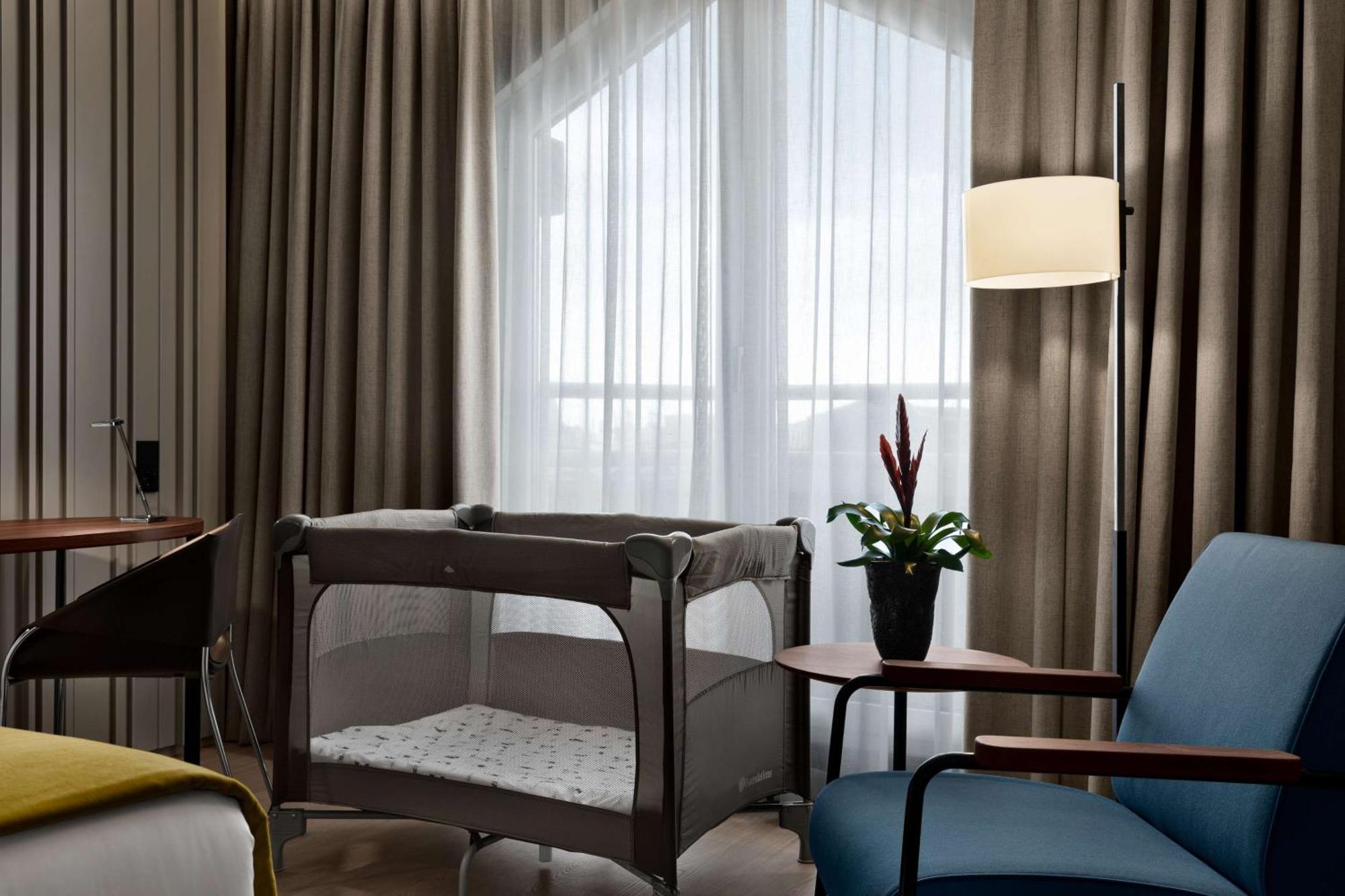 Nh Collection Flower Market Hotel