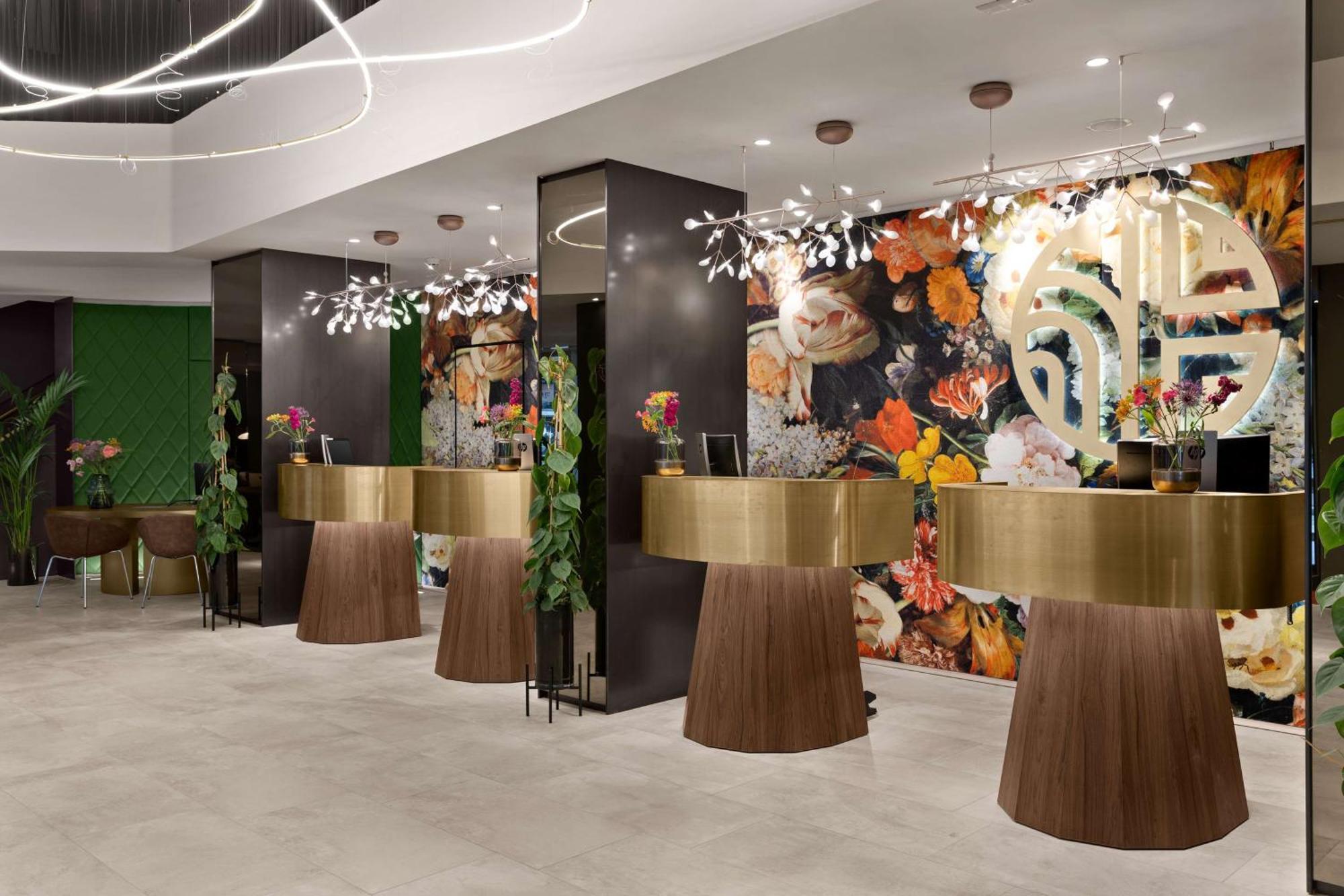 Nh Collection Flower Market Hotel