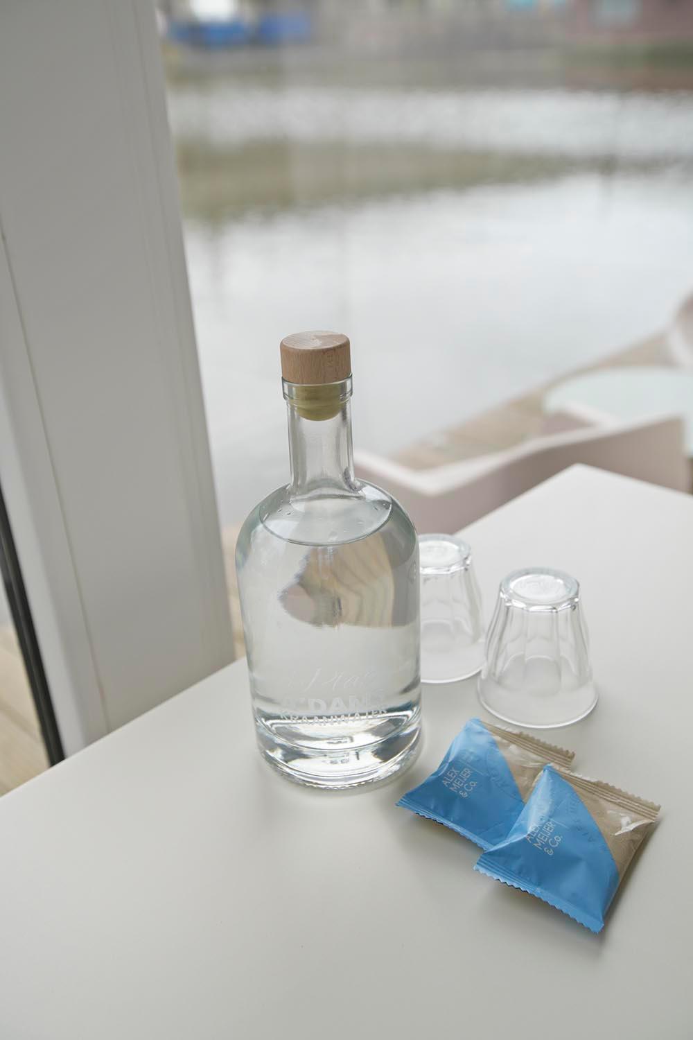 Houseboat The New - Nieuwe Bed & Breakfast