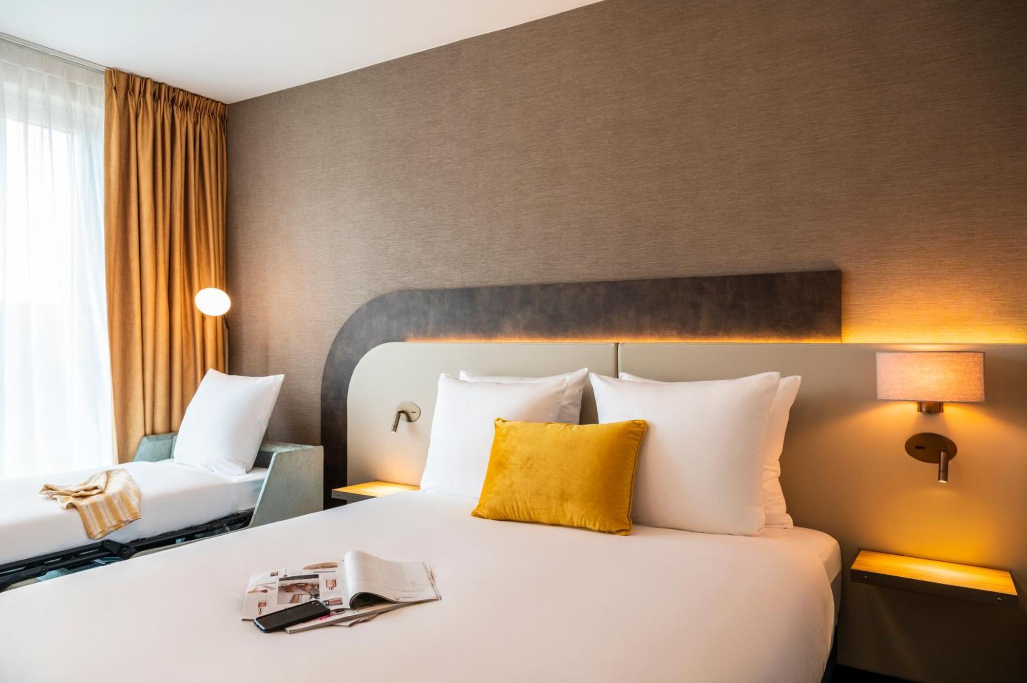 Mercure North Station 4*