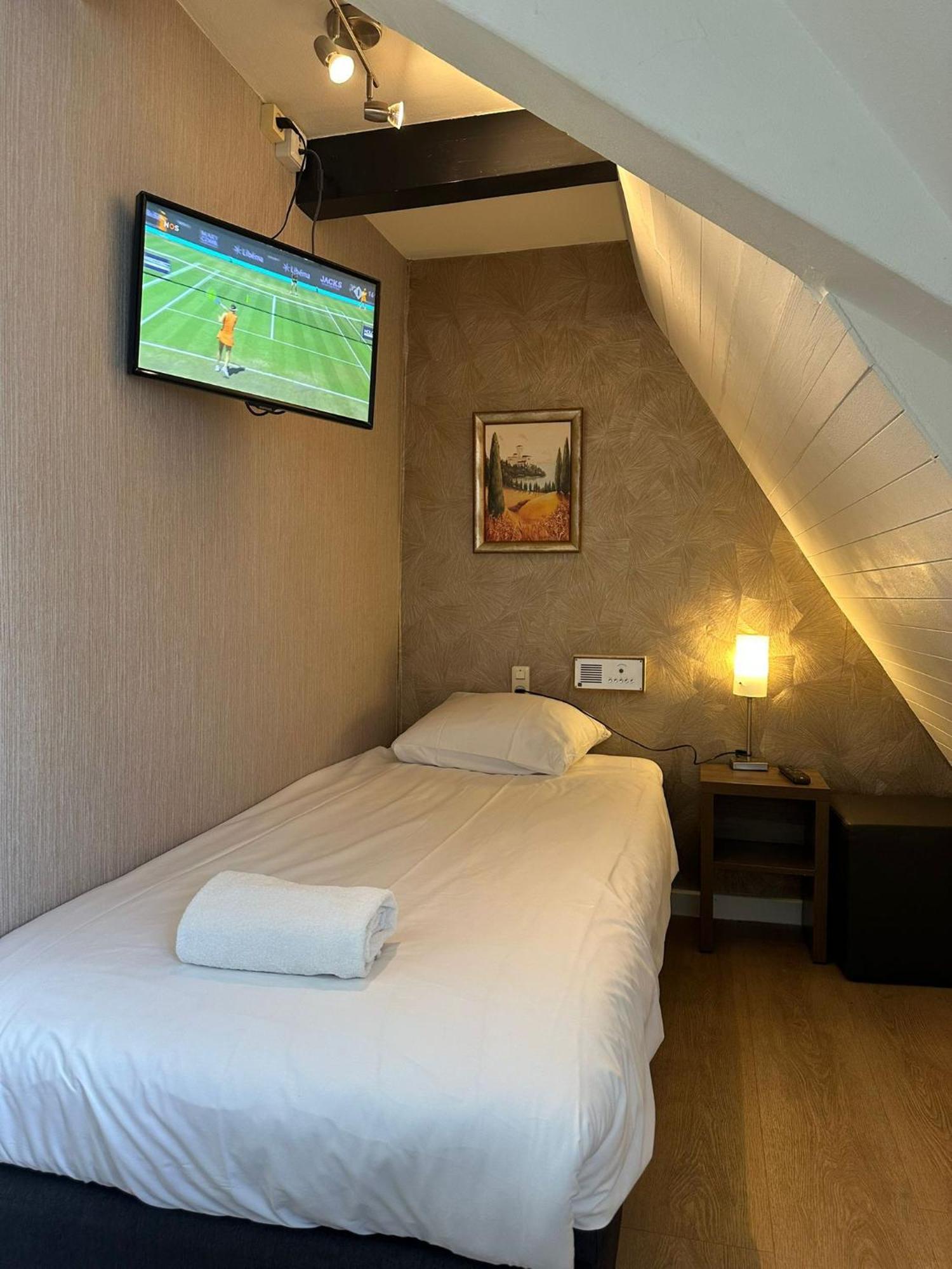 Itc Hotel 2*
