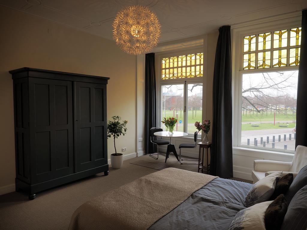 Bed & Breakfast M-square *