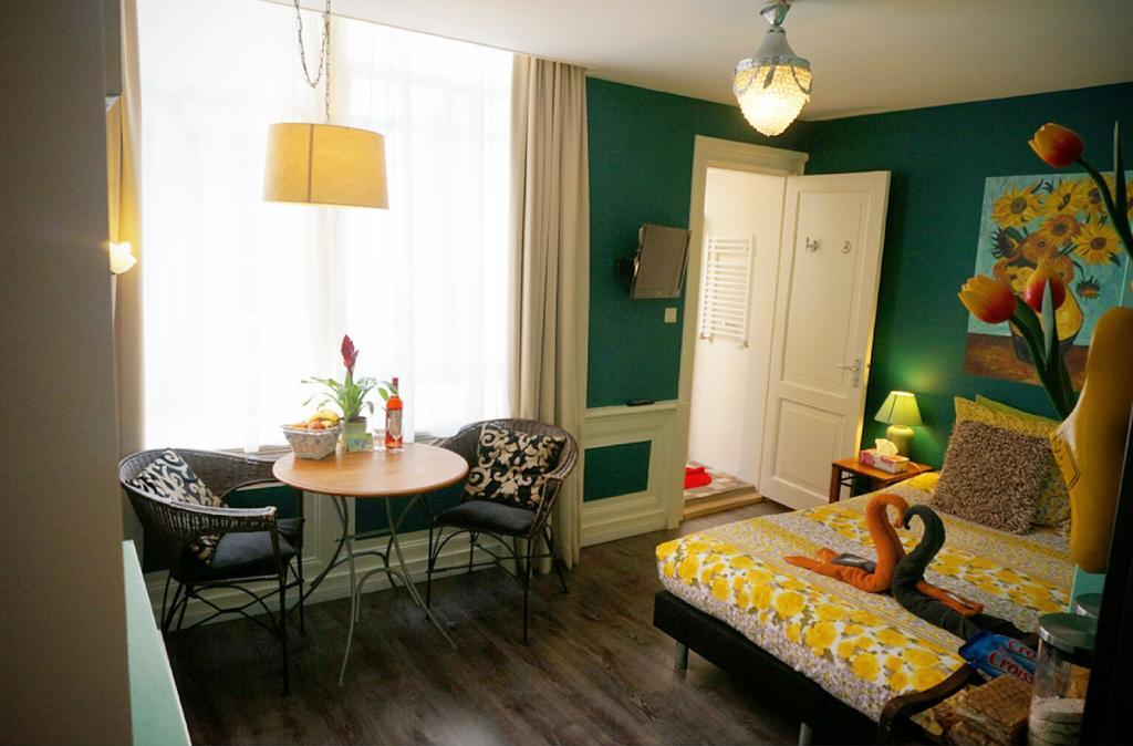 Bed & Breakfast Tulip Of 3*