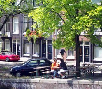 Bed And Breakfast Amsterdam 3*
