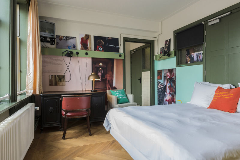 Lloyd Amsterdam