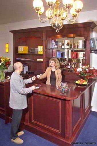Alexander 3* Amsterdam